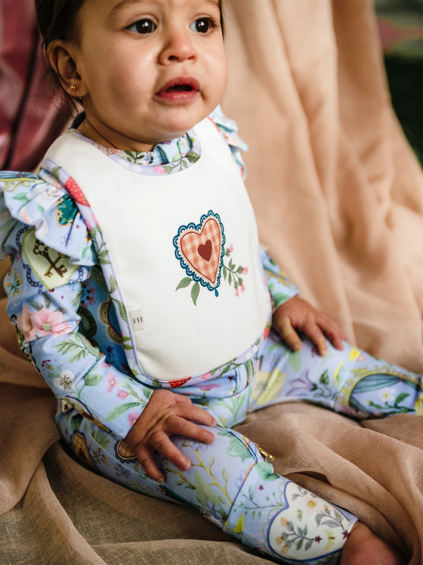 'Hearts Floral' Dandy Duo Bibs - 2 Pack - Violet