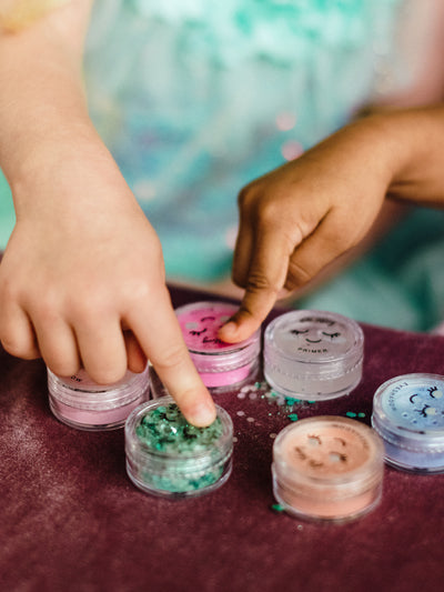 Fleur Harris X Oh Flossy 'Garden of Dreams' Deluxe Makeup & Glitter Set