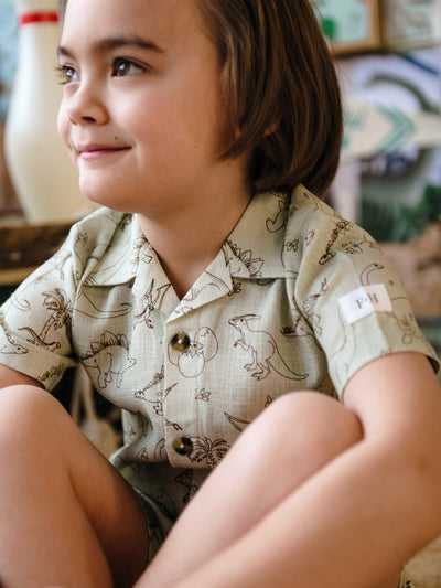 'Prehistorica' Verdan Shirt - Olive Leaf
